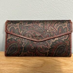 Vintage Leather Trim Paisley Print Vertical Wallet